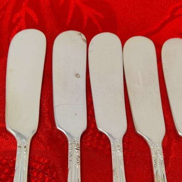 8X BS MAY QUEEN by Holmes & Edwards Silver Plate Butter Jam Spreaders - Picture 4 of 15